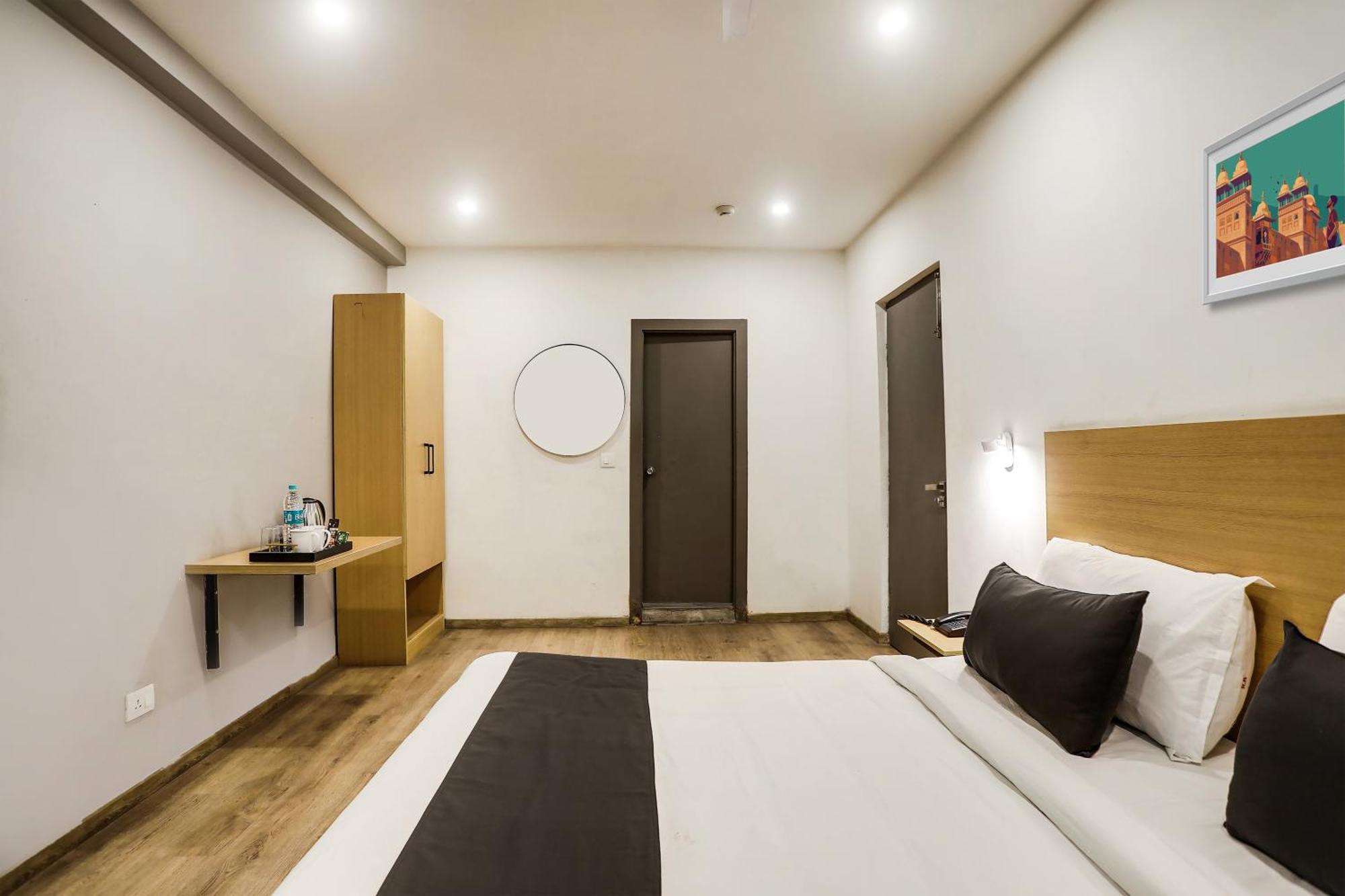 Townhouse Rajdhani Residency Sururnagar Exterior photo