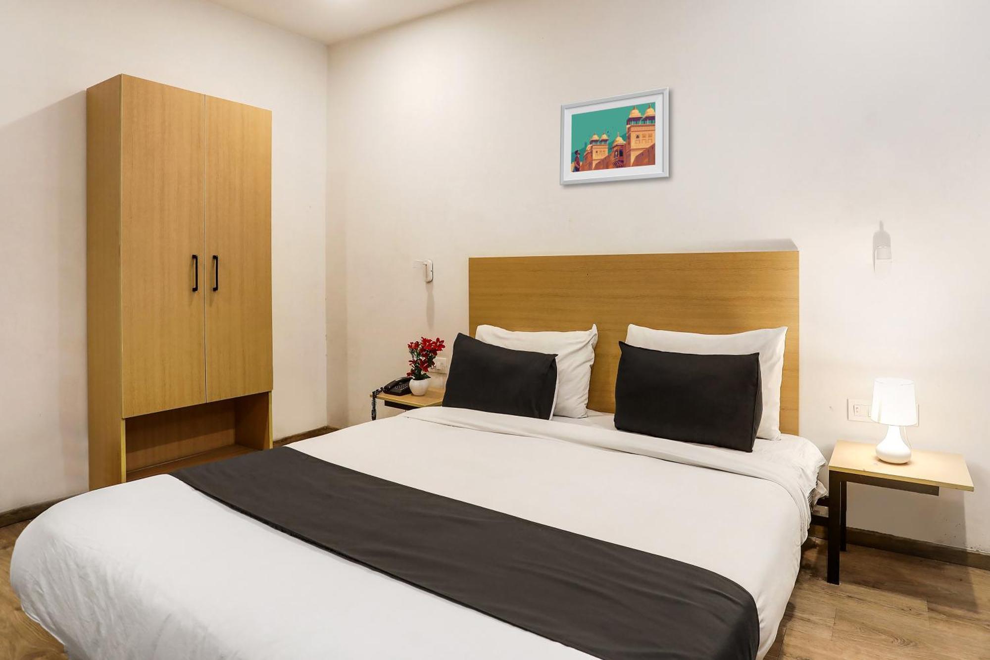 Townhouse Rajdhani Residency Sururnagar Exterior photo